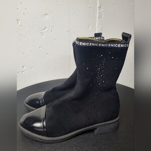Vero Cuoio Short Black Boots Size 240 or 7.5 US Women's